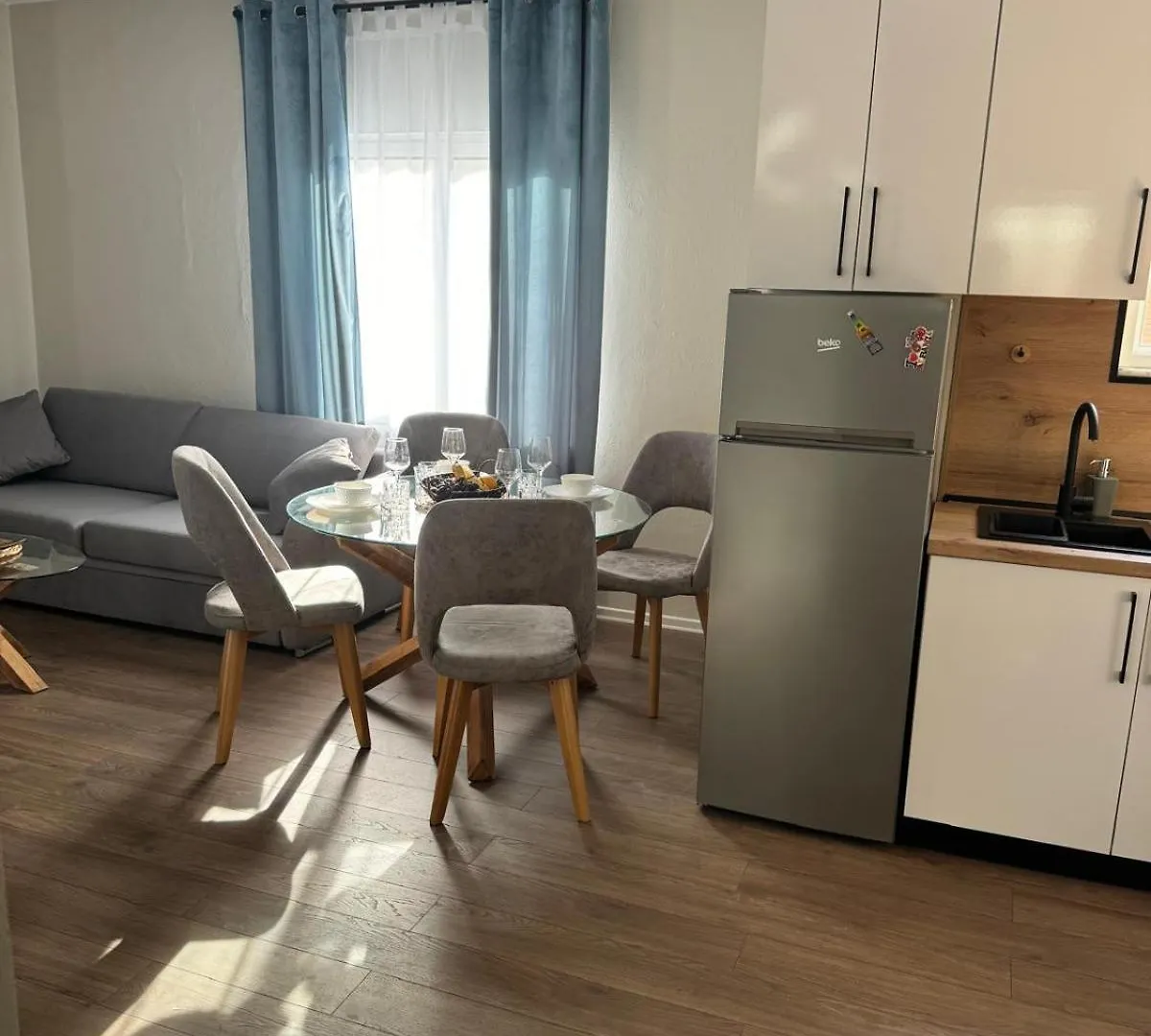 דורס Allo Apartments