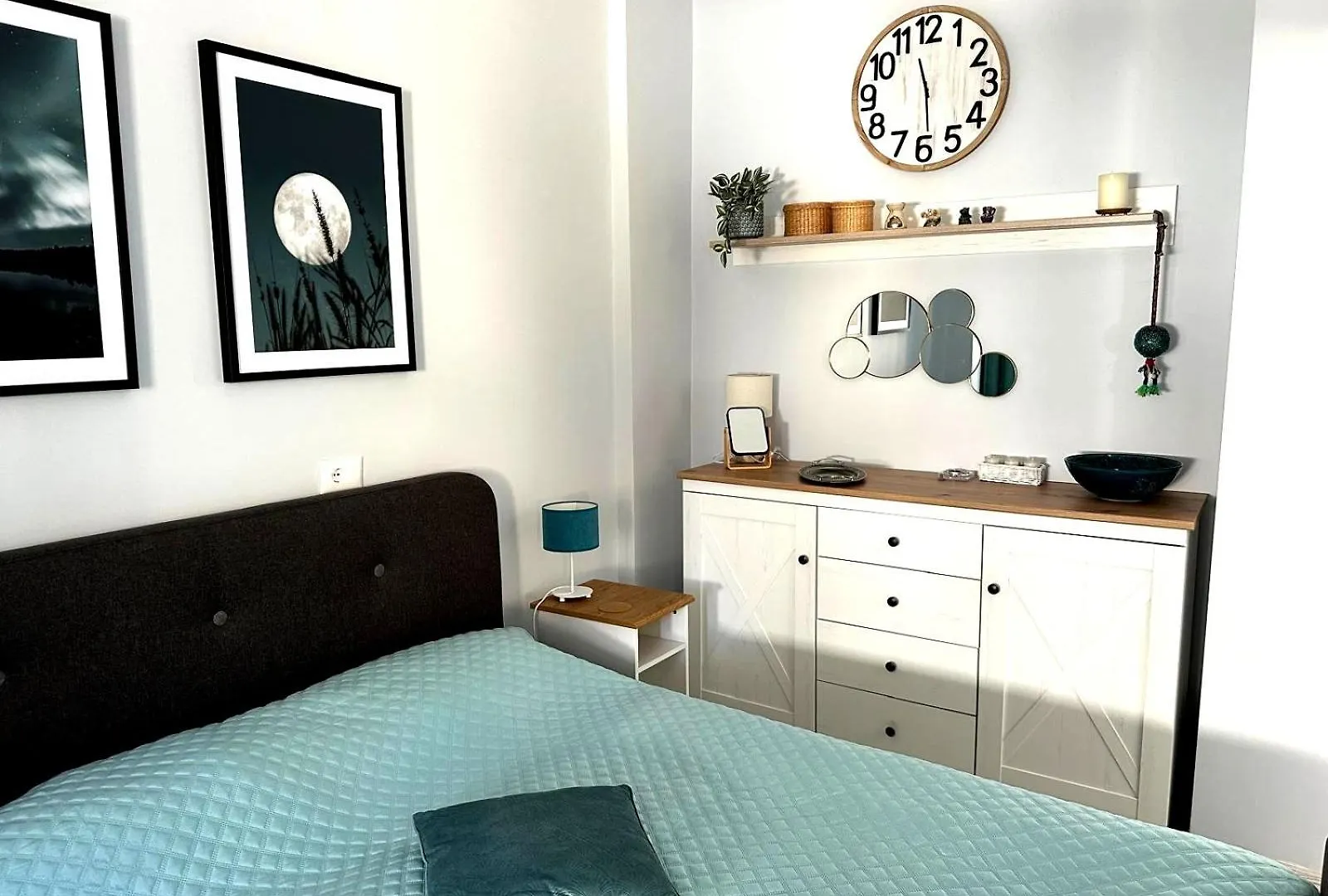 דורס Allo Apartments 0*,
