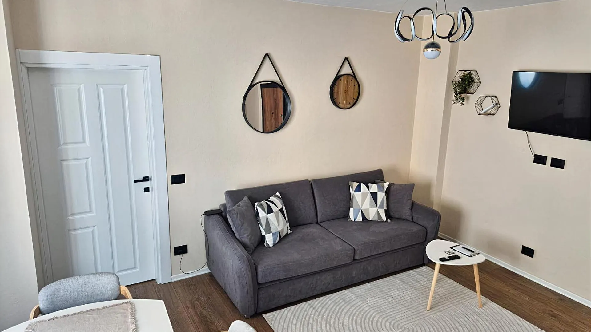 דורס Allo Apartments